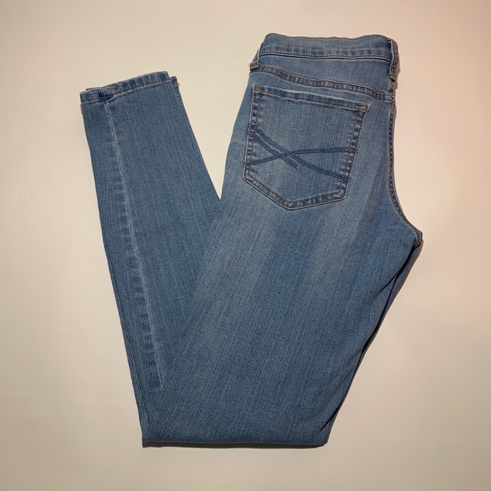 Aeropostale light/medium wash mid-rise jeggings